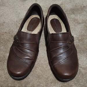 Earth Orgins Brown Leather Boot Style Shoes Sz 7.5